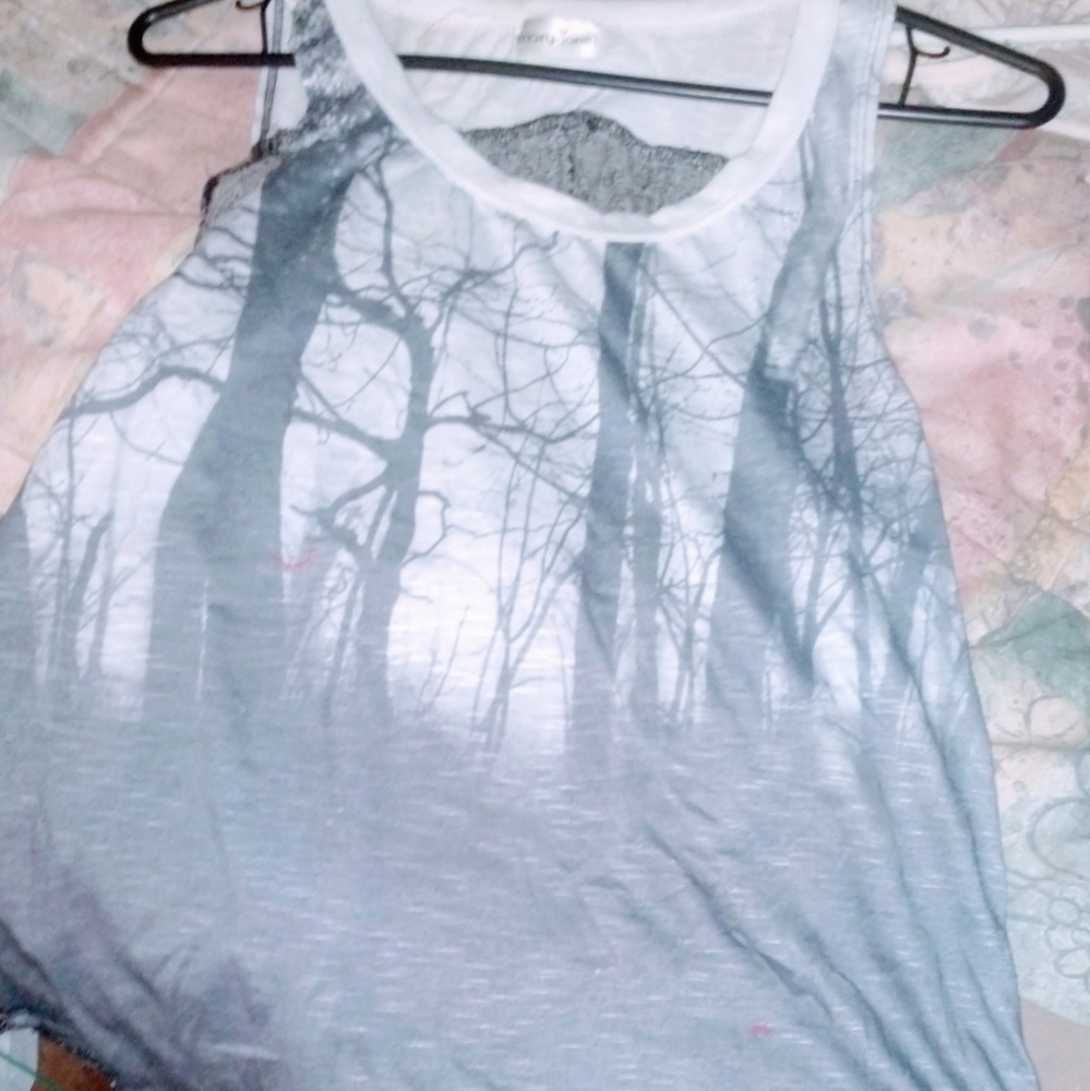 Grey top sleeveless